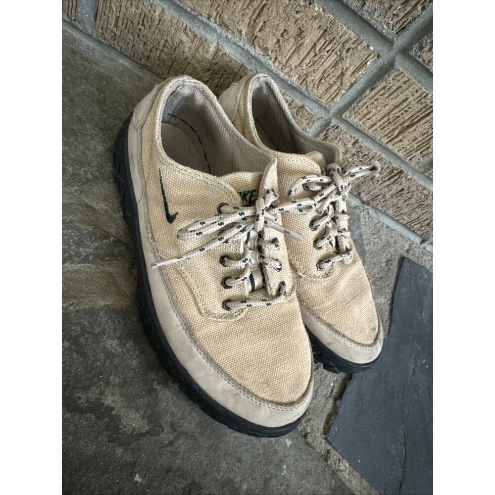 Vintage 90s Nike Zion ACG Sand Dark Pine Khaki Trail Hiking Shoes women’s Sz 7